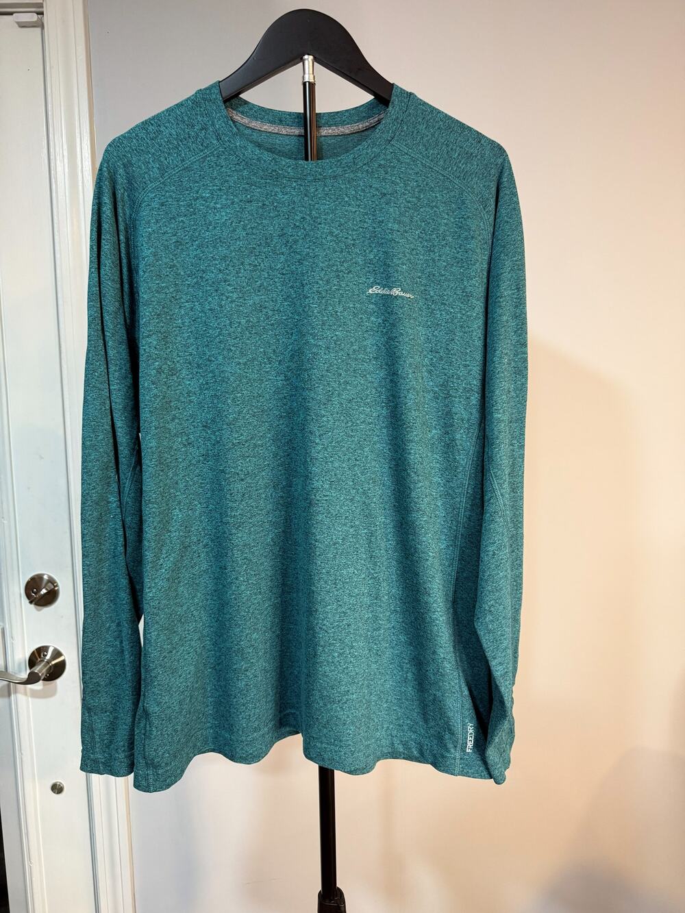 Eddie Bauer FreeDry Men's XL Teal Heather Performance Long-Sleeve Shirt